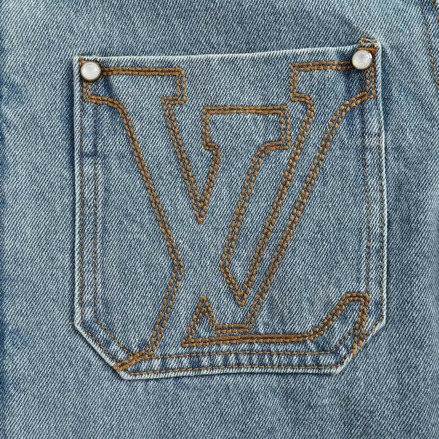 Louis Vuitton/Louis Vuitton pocket embroidered zipper denim jacket